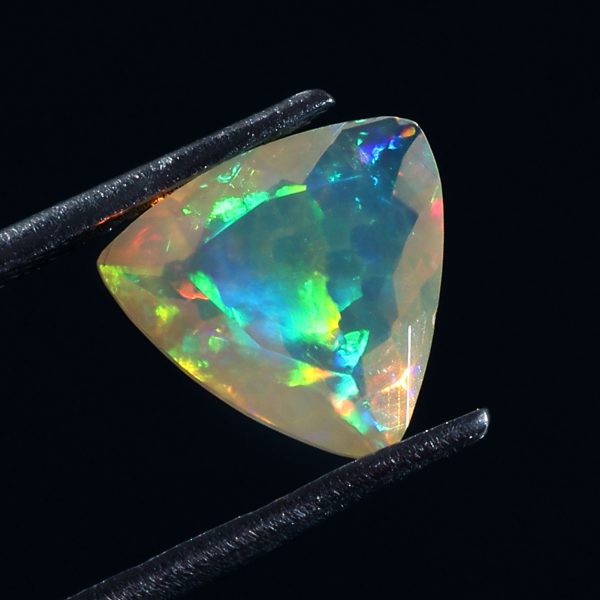 1.45 Cts Natural ethiopian opal faceted yellow gemstone trillion shape - 413