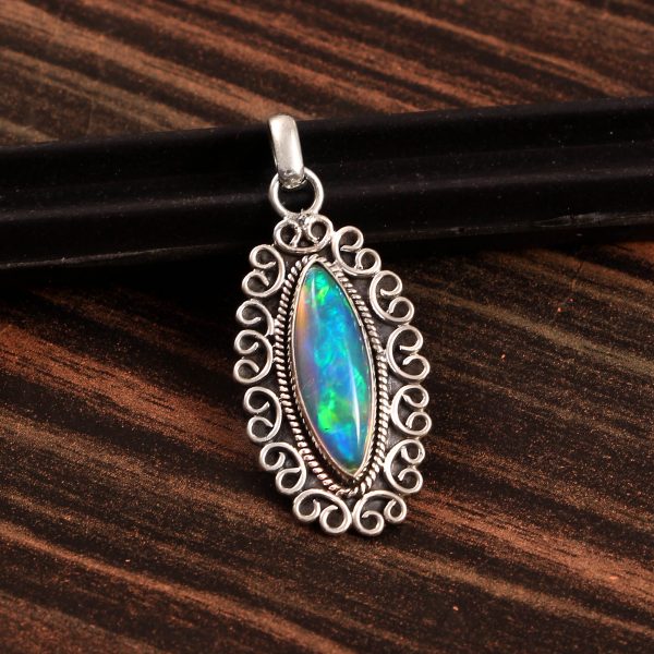 Natural ethiopian Opal Stone 925 Sterling Silver Pendant Jewelry P-551