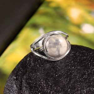 Natural Howlite & Solid 925 Sterling Silver Gemstone Ring - R1287
