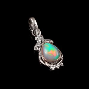 Ethiopian Opal Gemstone 925 Sterling Silver Pendant Jewelry P-822