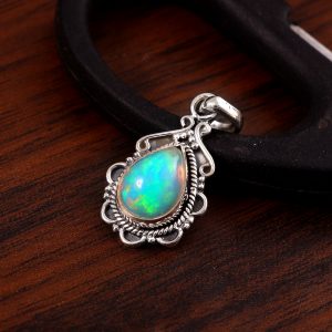Natural Ethiopian Opal Stone 925 Sterling Silver Pendant Jewelry P-748