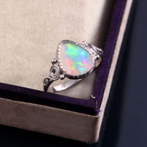 Natural Ethiopian White Opal 925 Sterling Silver Gemstone Ring - R361