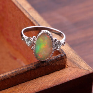Natural Ethiopian White Opal 925 Sterling Silver Gemstone Ring - R354