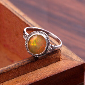 Natural Ethiopian Opal 925 Sterling Silver Gemstone Ring - R353
