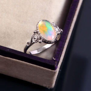 Natural Ethiopian White Opal 925 Sterling Silver Gemstone Ring - R343