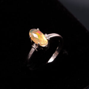 Natural Ethiopian Opal 925 Sterling Silver Gemstone Ring - R554