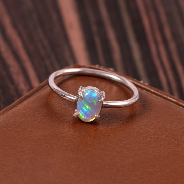 Natural Ethiopian White Opal 925 Sterling Silver Gemstone Ring - R539