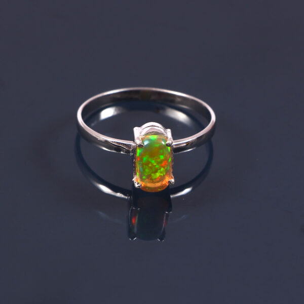 Natural Ethiopian White Opal 925 Sterling Silver Gemstone Ring - R317
