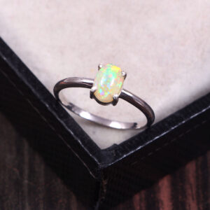 Natural Ethiopian White Opal 925 Sterling Silver Gemstone Ring - R332