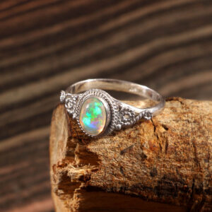 Gemstone Natural Ethiopian Opal 925 Sterling Silver Gemstone Ring - R639