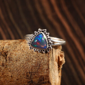 Natural Ethiopian Opal Stone 925 Sterling Silver Gemstone Ring - R687