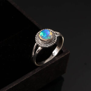 Gemstone Natural Ethiopian Opal 925 Sterling Silver Gemstone Ring - R671