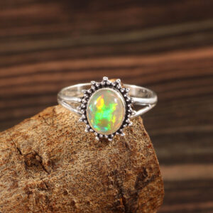 Gemstone Natural Ethiopian Opal 925 Sterling Silver Gemstone Ring - R642