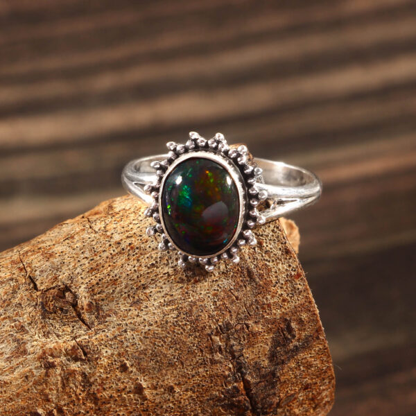 Natural Ethiopian Opal Stone 925 Sterling Silver Gemstone Ring - R686