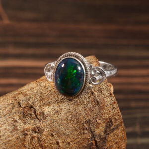 Natural Ethiopian Opal Stone 925 Sterling Silver Gemstone Ring - R695