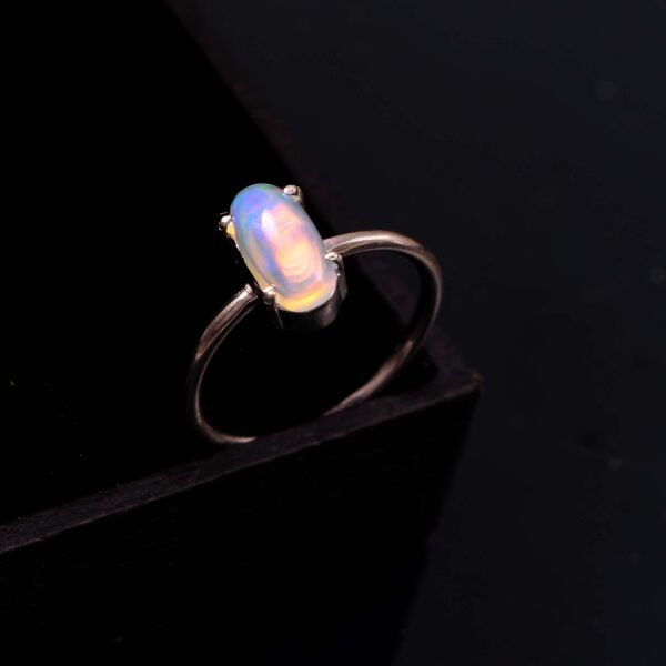 Natural Ethiopian Opal 925 Sterling Silver Gemstone Ring - R597