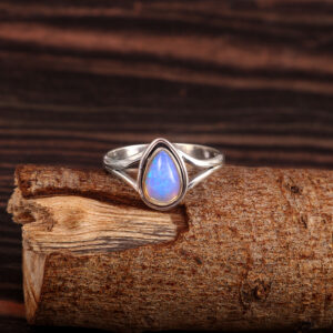 Natural Ethiopian Opal Solid 925 Sterling Silver Gemstone Ring - R742