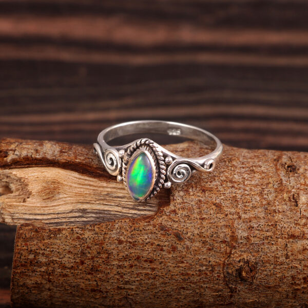 Natural Ethiopian Opal Solid 925 Sterling Silver Gemstone Ring - R834