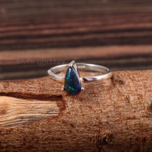 Natural Ethiopian Opal Ring, Engagement Ring, 925 Sterling Silver, Dainty Opal Ring- R892